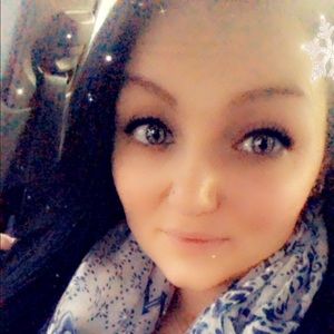 Meet your Posher, Korrie